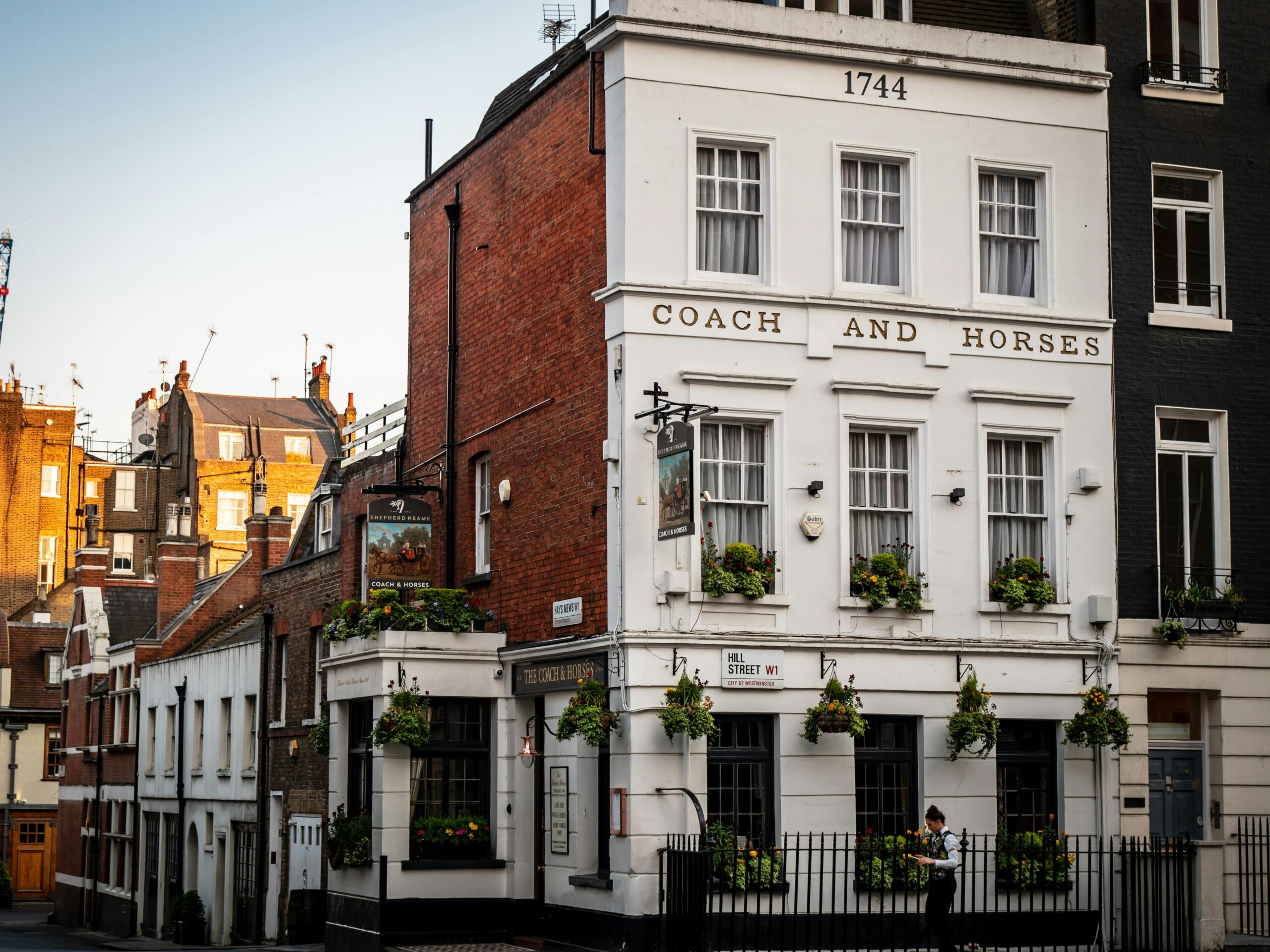 Pub email list